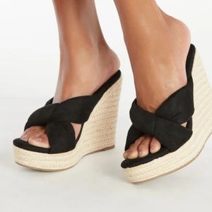 Alina Wedge